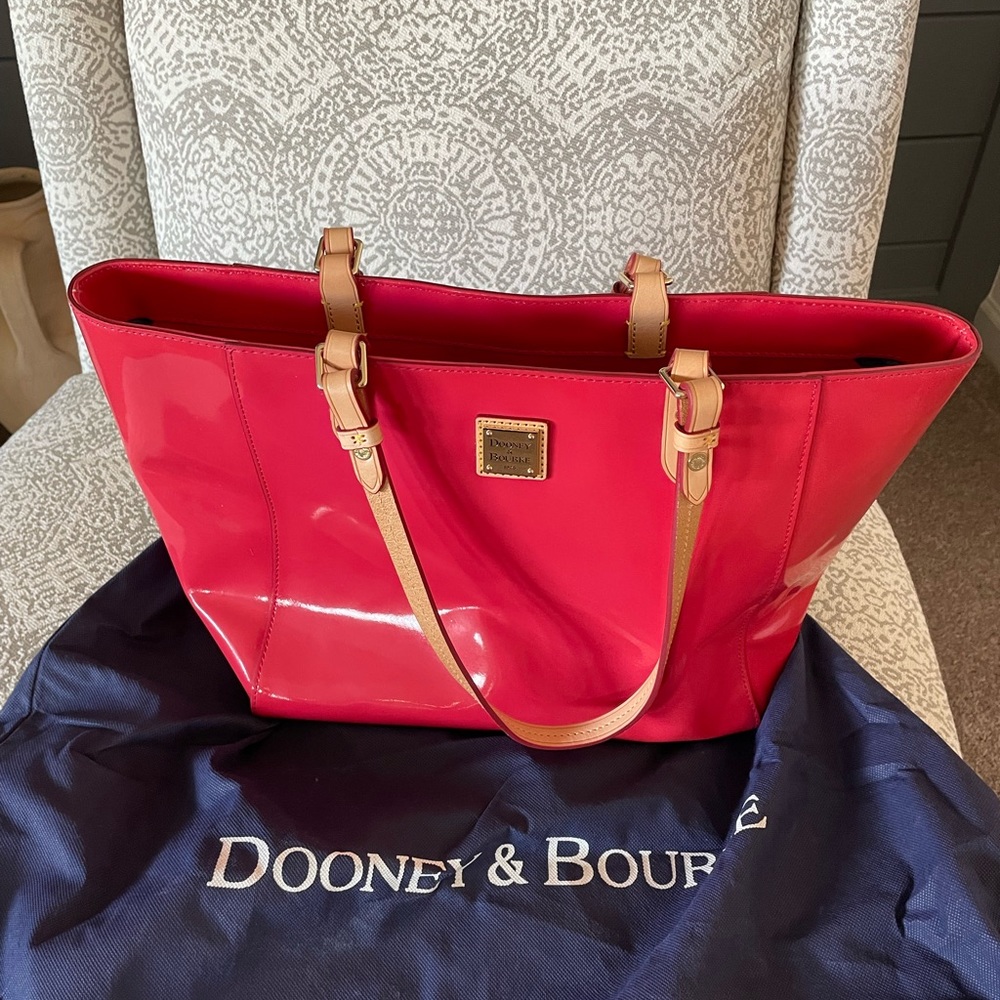 Dooney and Bourke Janie handbag